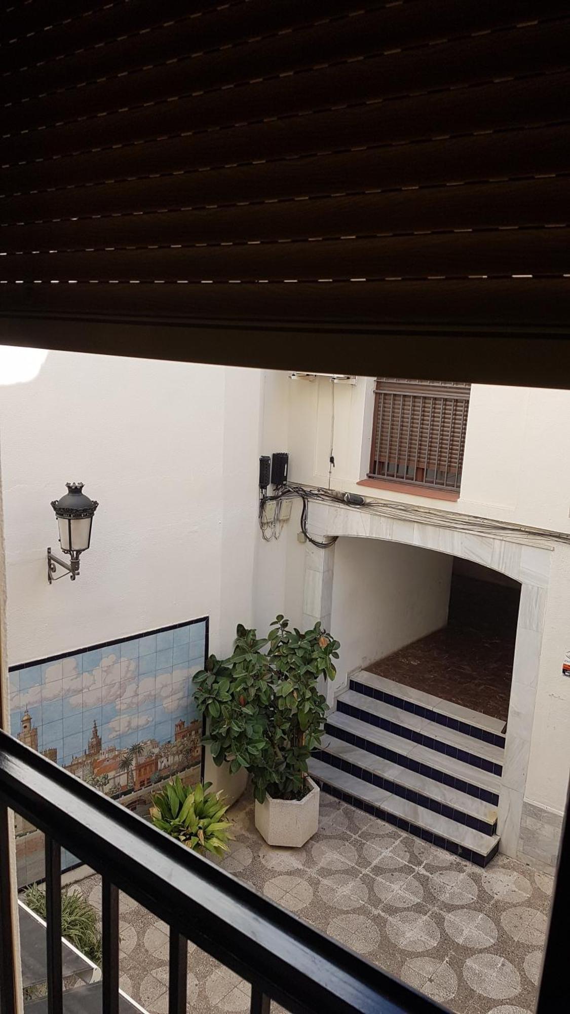 Las Llaves Del Salvador Sevilla Exteriör bild